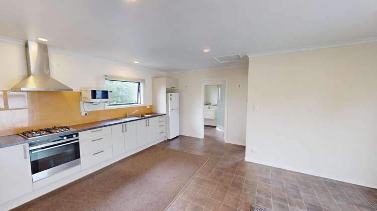 A/48 Surrey Road Springvale_2