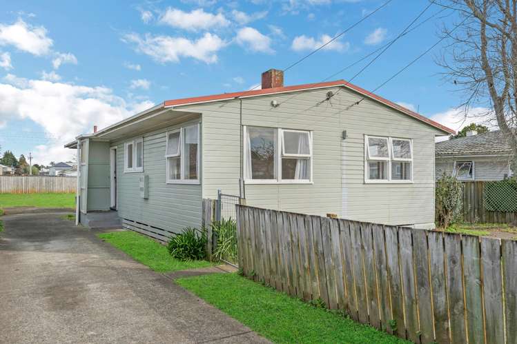 76 Cambridge Terrace Papatoetoe_25