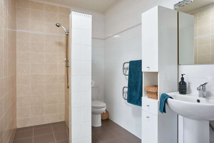 36a Lloyd George Road Wainui_19