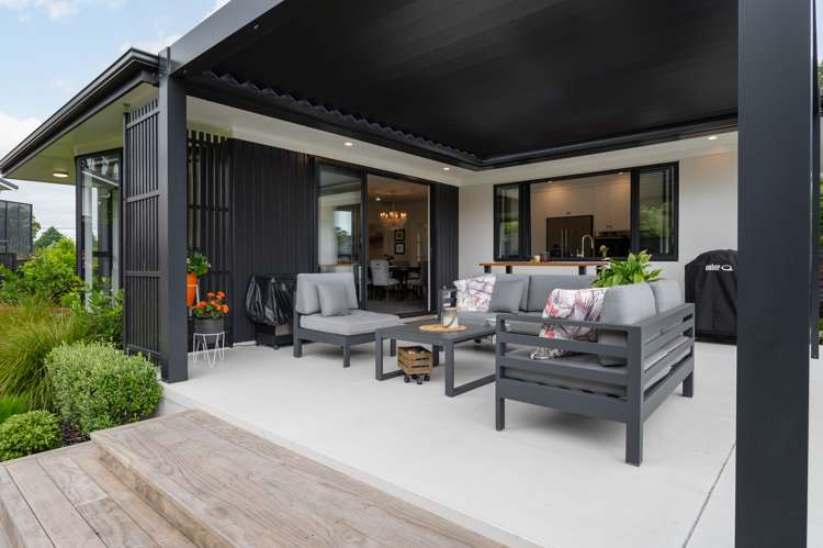 1044 River Road Queenwood_15