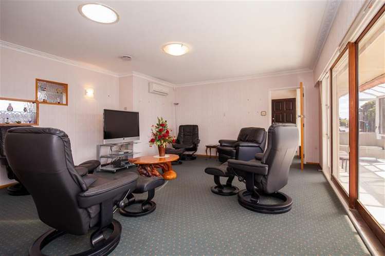 383 Devon Street West Lynmouth_8