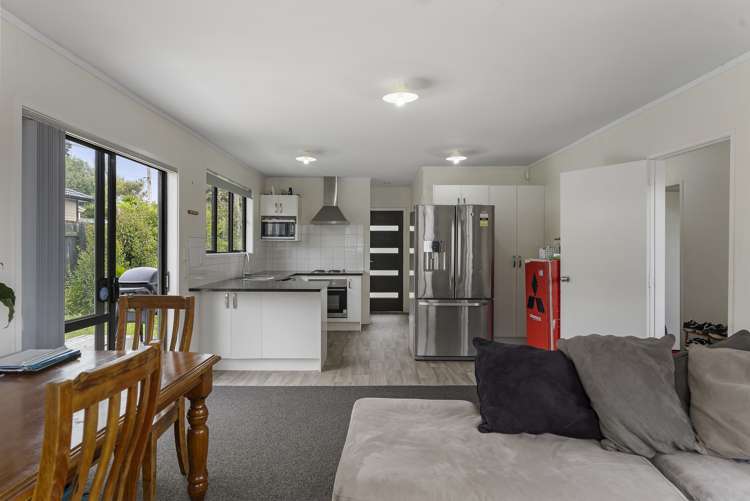 2/3 Kohiwi Road Manurewa_8