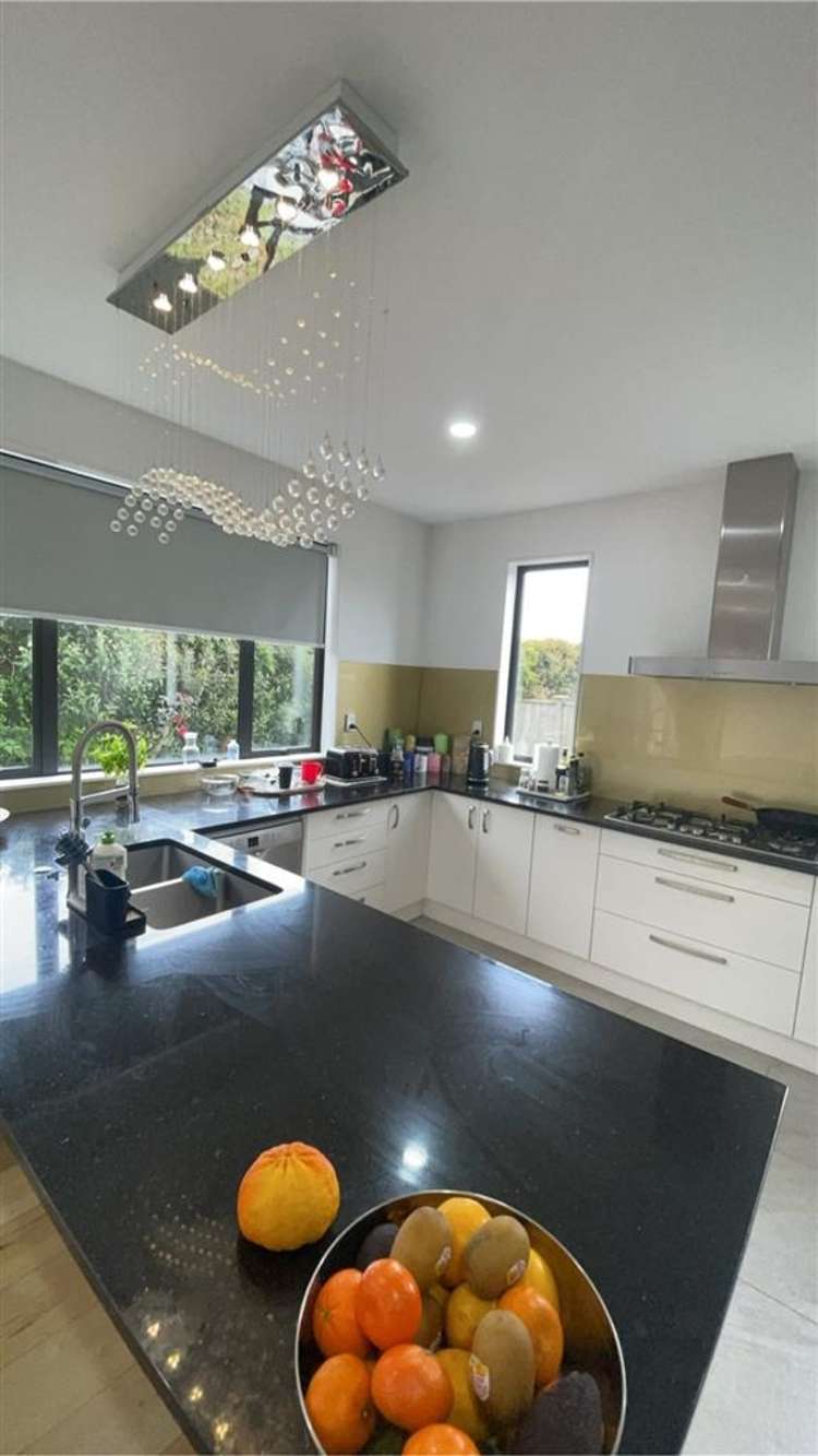 B/2 Renata Crescent Te Atatu Peninsula_12