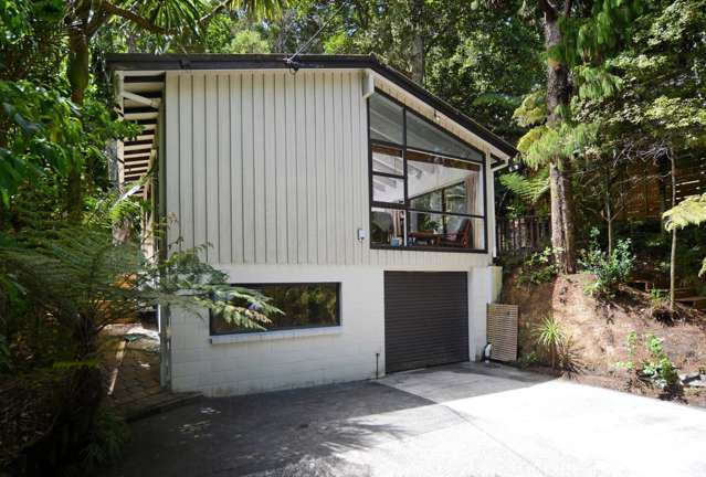 2 Takahe Road Titirangi_1