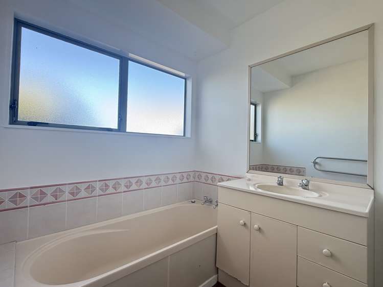 2/4 Stanley Rd Glenfield_14