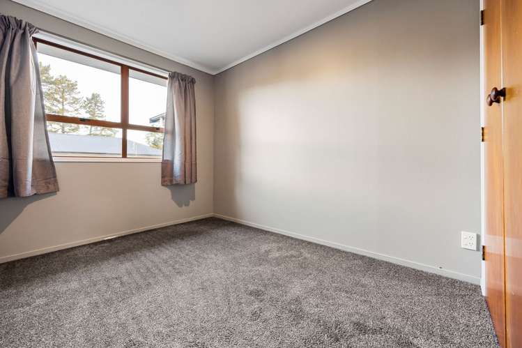 15 Splitt Avenue Glenview_10