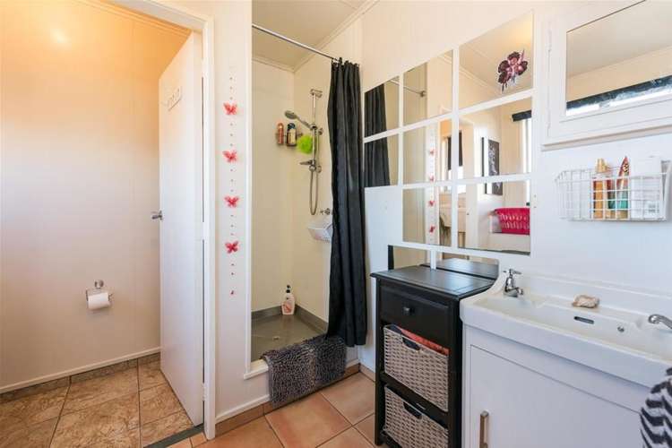 2/86 Main Street Blenheim Central_7