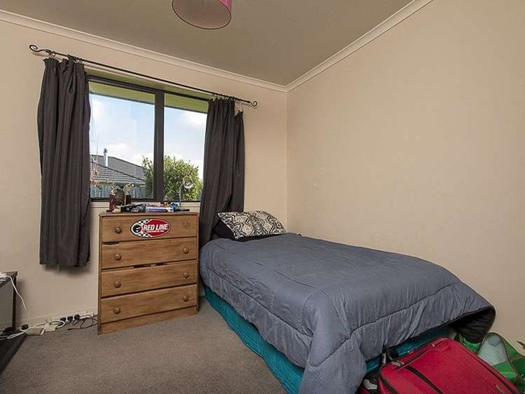 16 Wroxton Place Waiuku_6