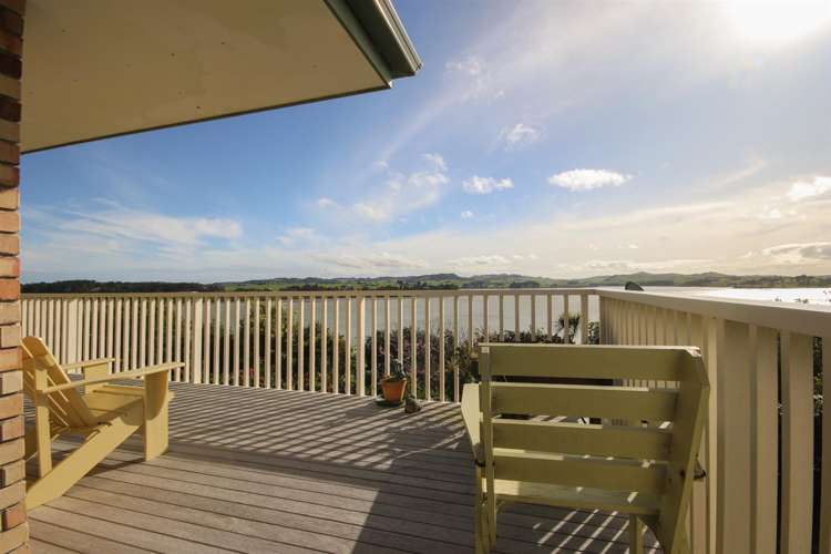 16 Kotare Crescent Paparoa_18