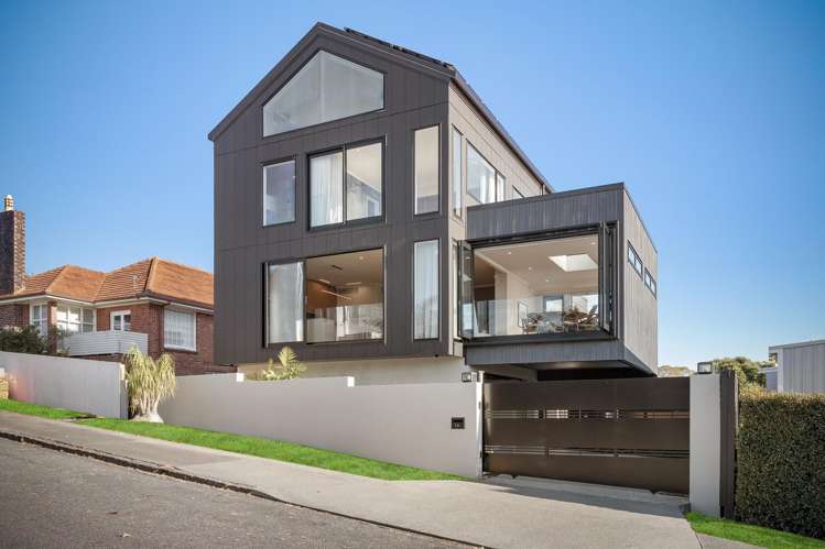 2A Glen Atkinson Street St Heliers_48