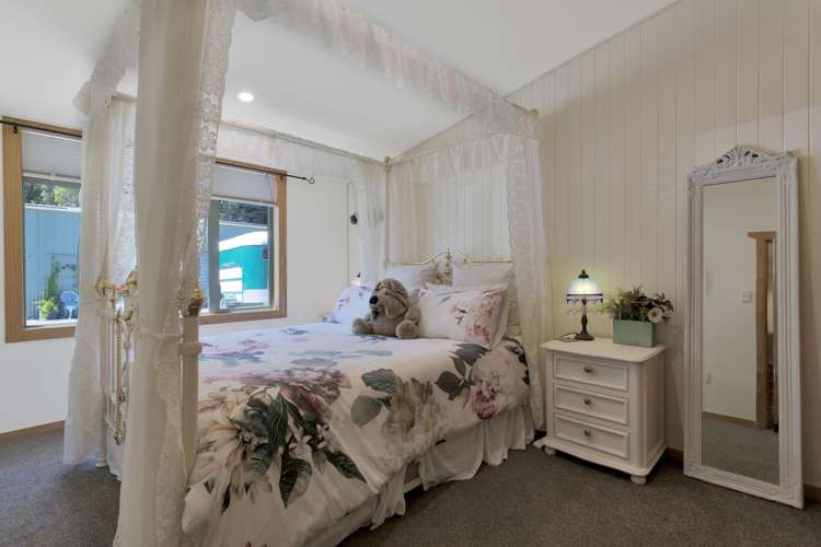 1805 Cust Road Cust_23