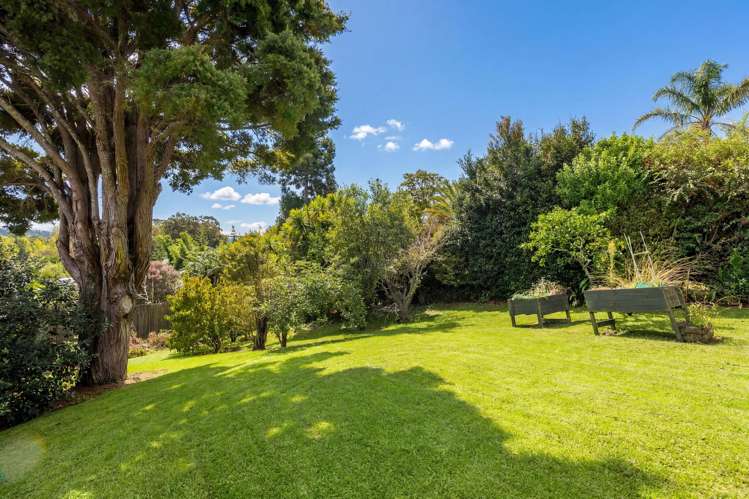 6 Cornel Circle Snells Beach_11