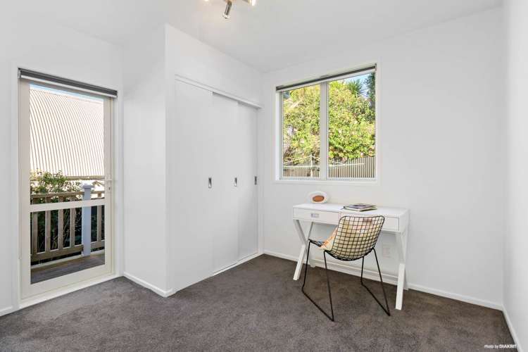 9 Sealy Road Torbay_17