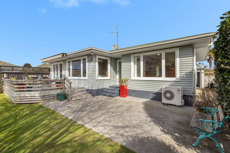 36 Emmett Street Greerton_12