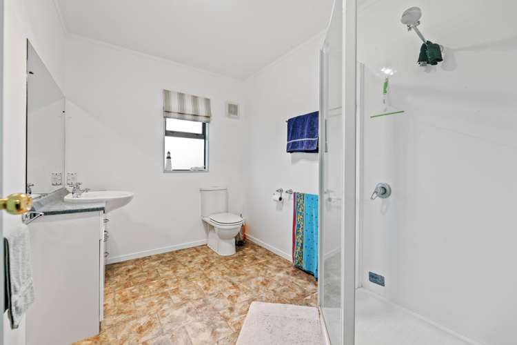 17 Te Arahori Road Kuratau_26