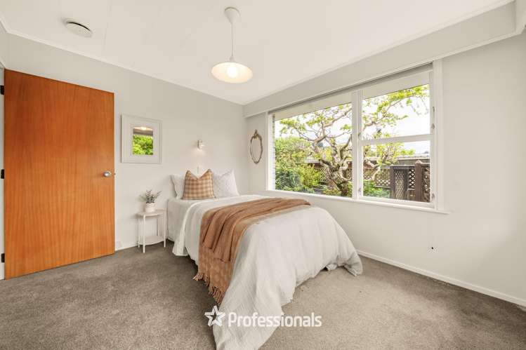 294 Stokes Valley Road Stokes Valley_16