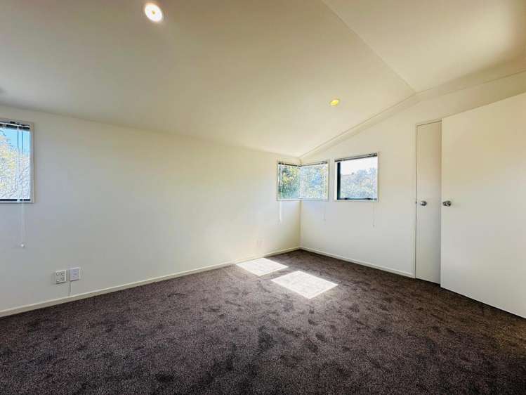 1/5 Carole Crescent 10694_7