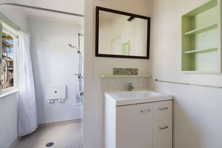 5 Silverton Road Waihi_5