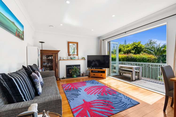 12 Linwood Avenue Forrest Hill_4