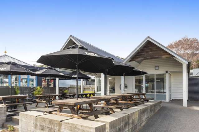 59 Beach Road Akaroa_2