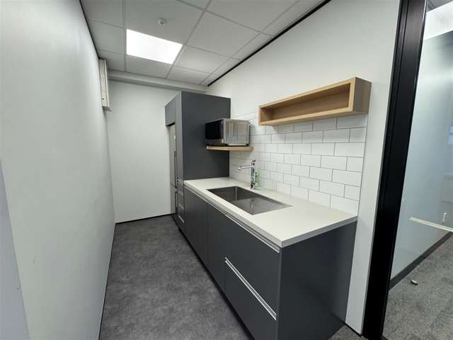 142 Featherston St Wellington Central_2