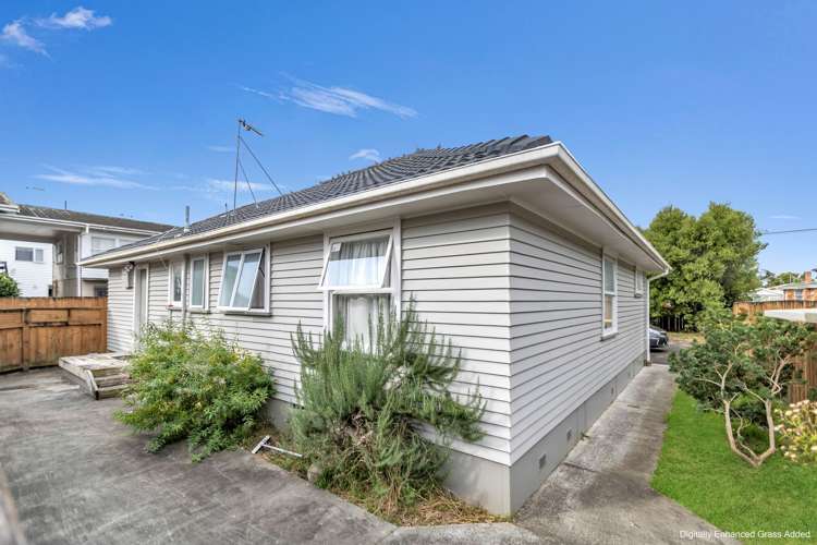 43a York St Hamilton East_25