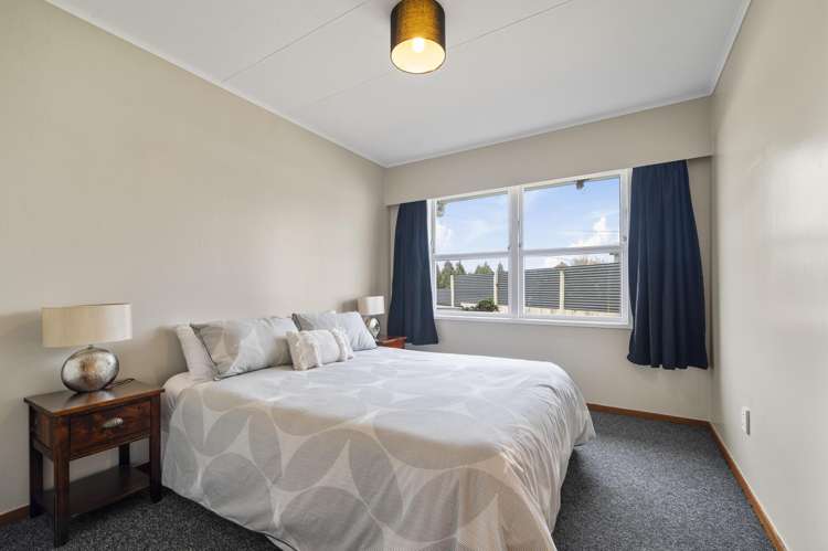 74 Lisa Crescent Mangakakahi_6