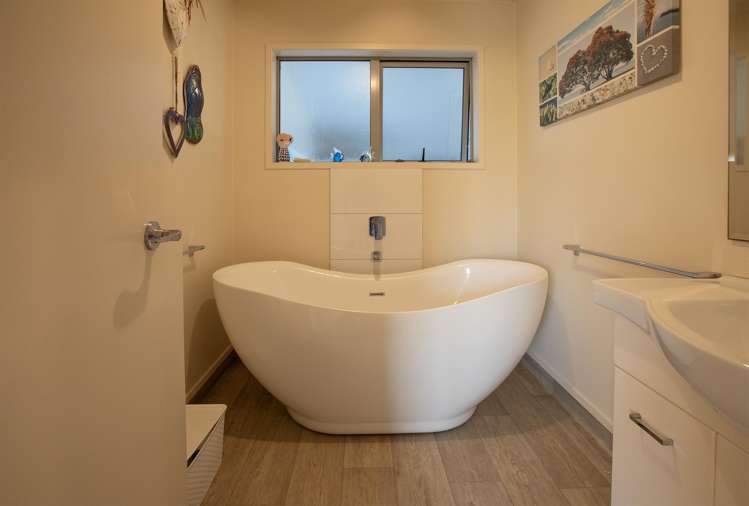 683F Puketona Road Haruru_11