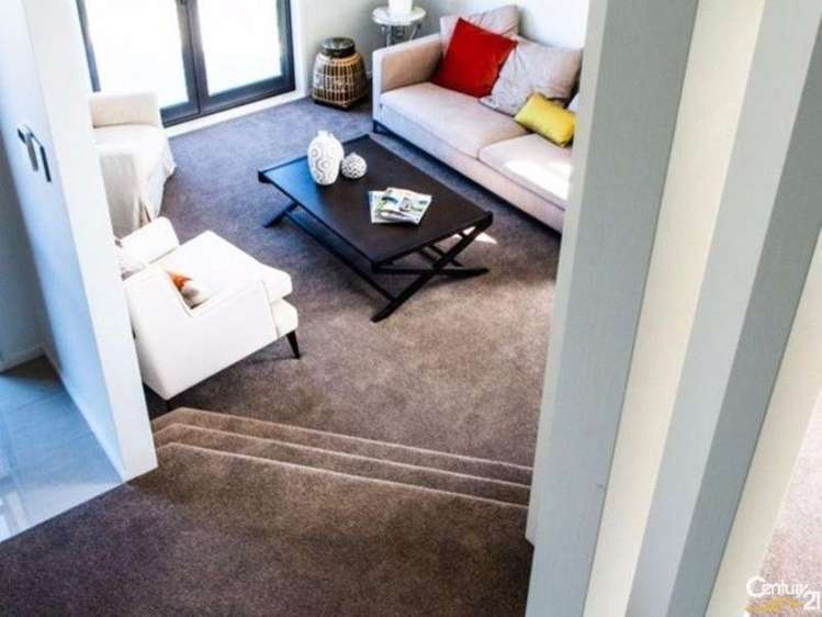 51 Arrowsmith Drive Flat Bush_6