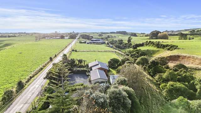 177 Koru Road Omata_2