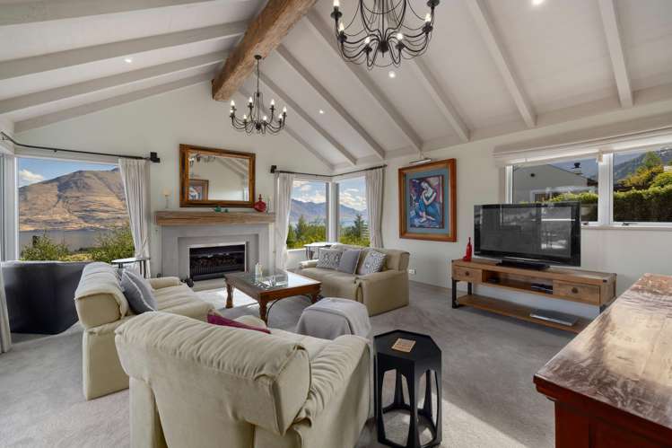5 Vancouver Drive Queenstown_14