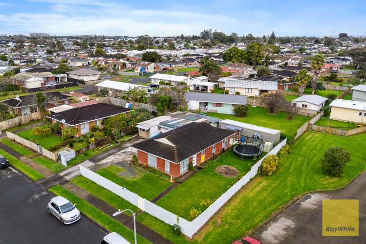 52 Garus Avenue Mangere East_2