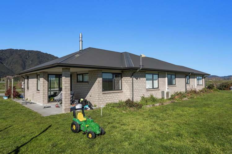 436 Haumea Road and 1035 Troutbeck Road Galatea_24