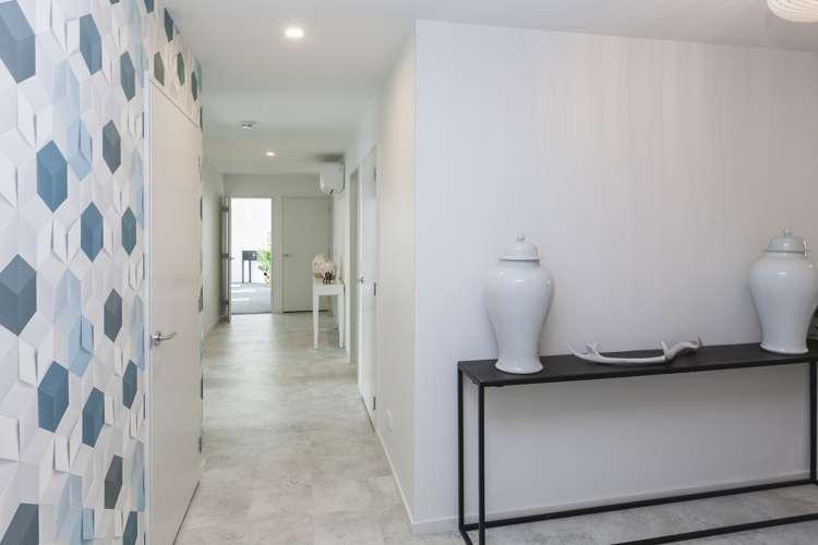 15 Springbrook Lane Northwood_16