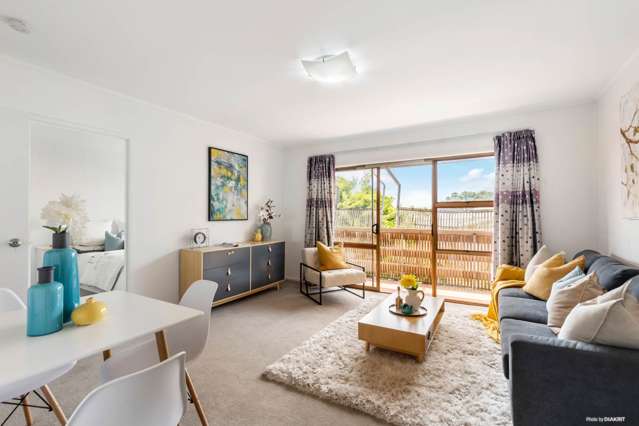 Affordable 2-Bedroom Living in Double Grammar Zone