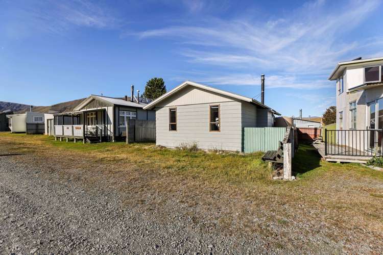 97 Two Thumbs Street Ashburton Lakes_40