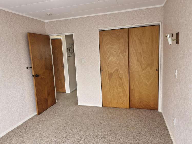 2/32 Young Street New Plymouth_9