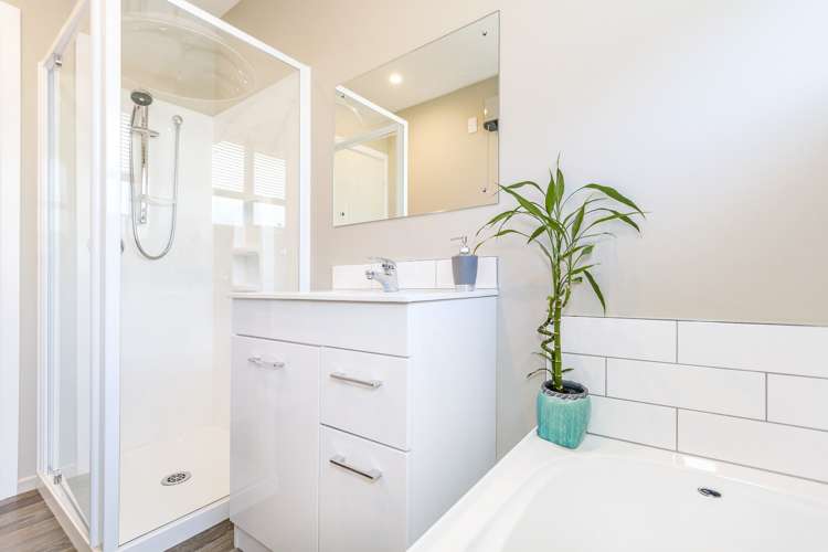 59 Denise Crescent Hornby_9