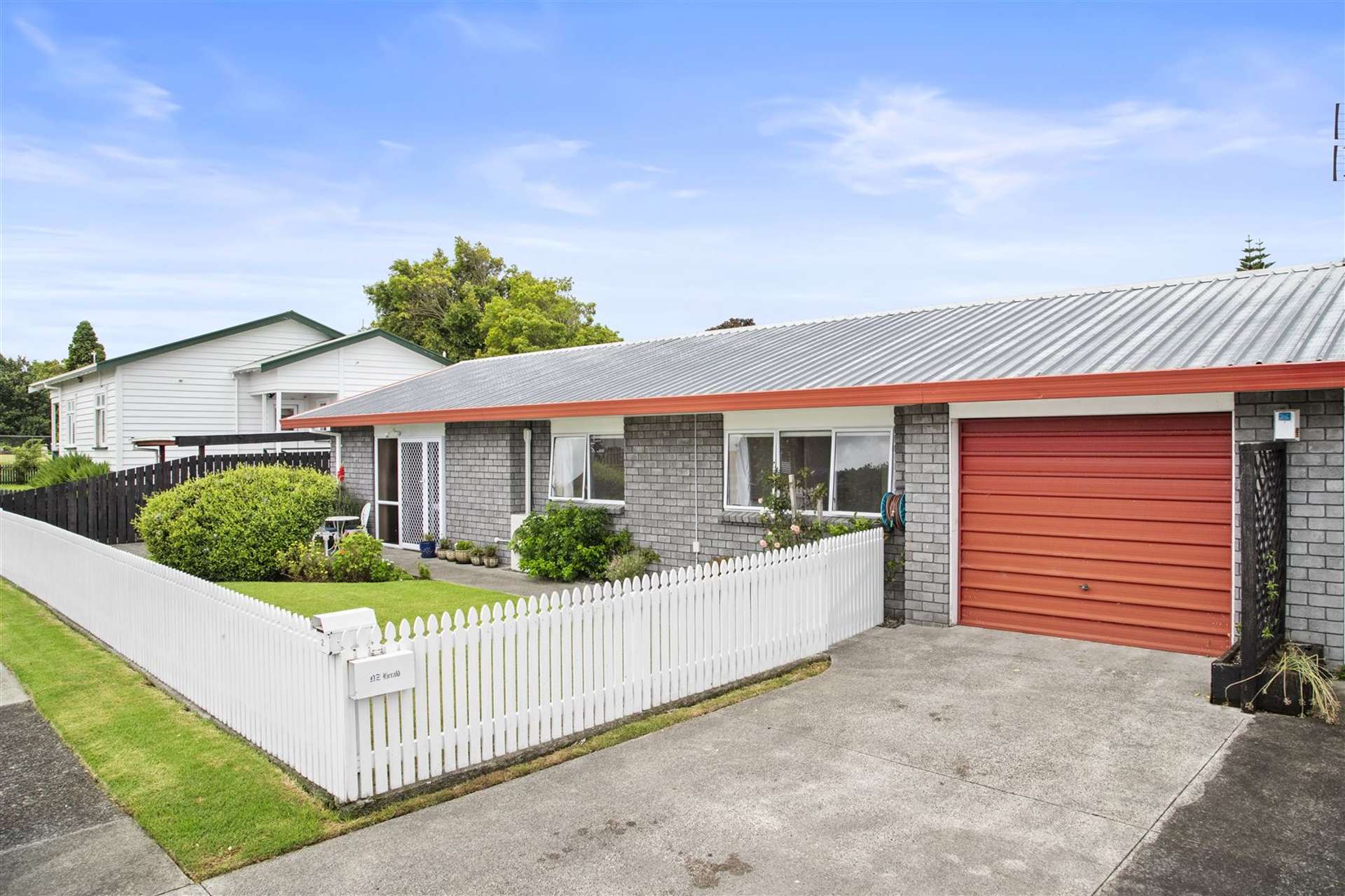 2 Childs Avenue Pukekohe_0