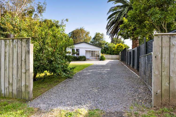 73 Ngatai Street Manaia_0