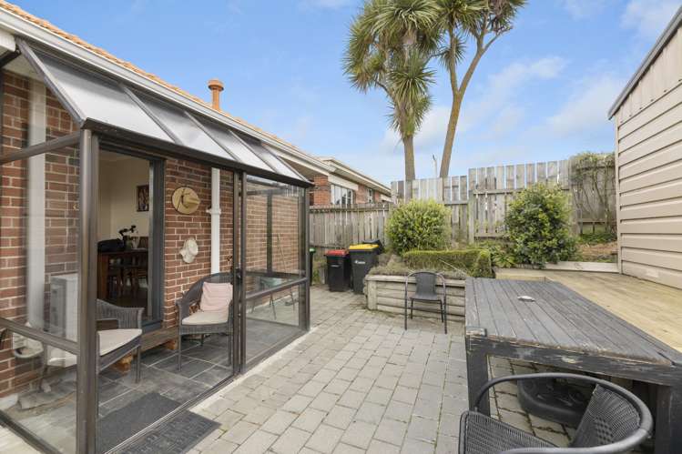 96 Middleton Road Kew_16