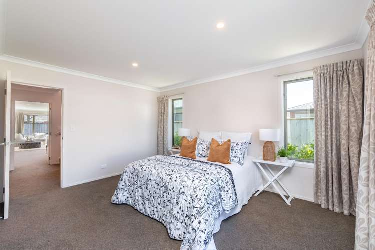 2 Yeats Grove Trentham_12