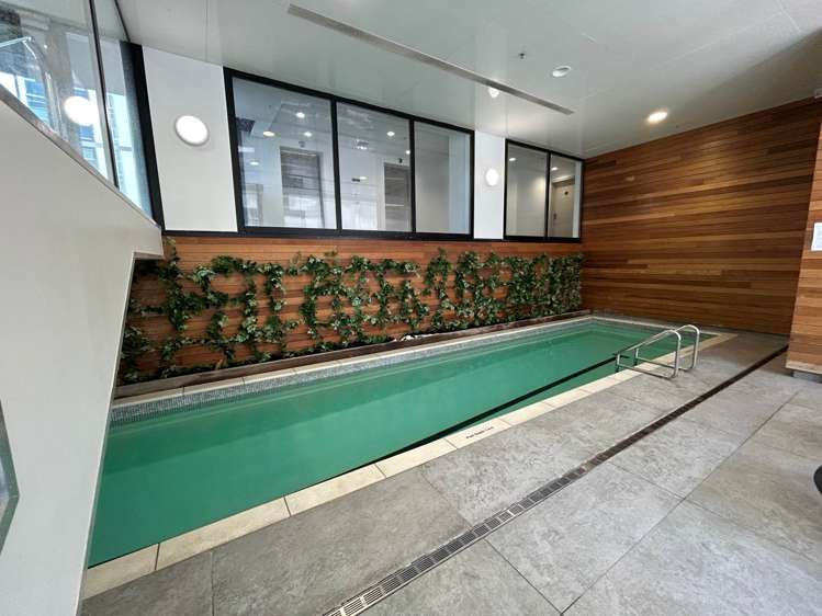 1602/75 Victoria Street West City Centre_19