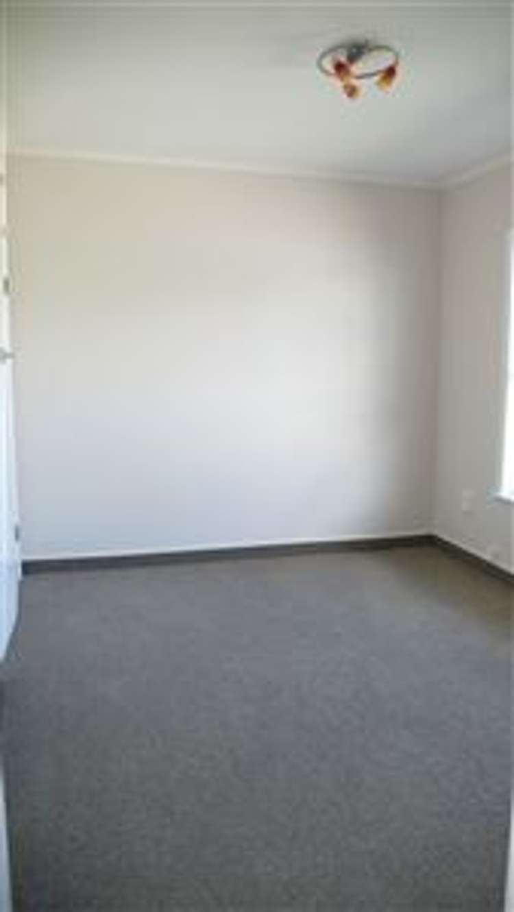 1/1 Waratah Street Birkenhead_3