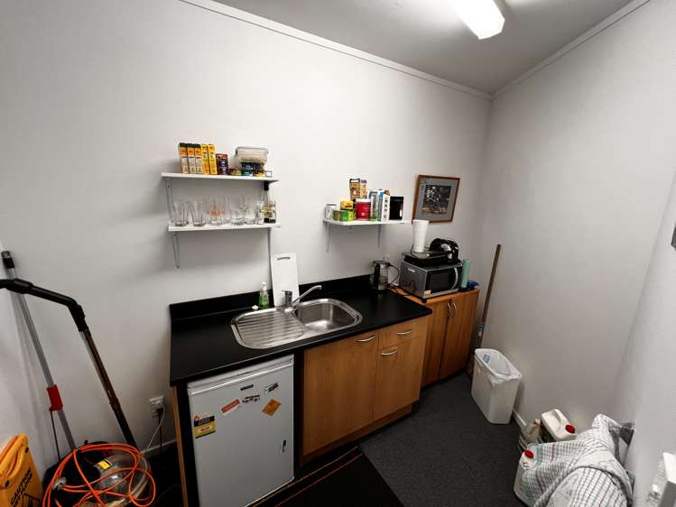 5 Bouverie Street Petone_6