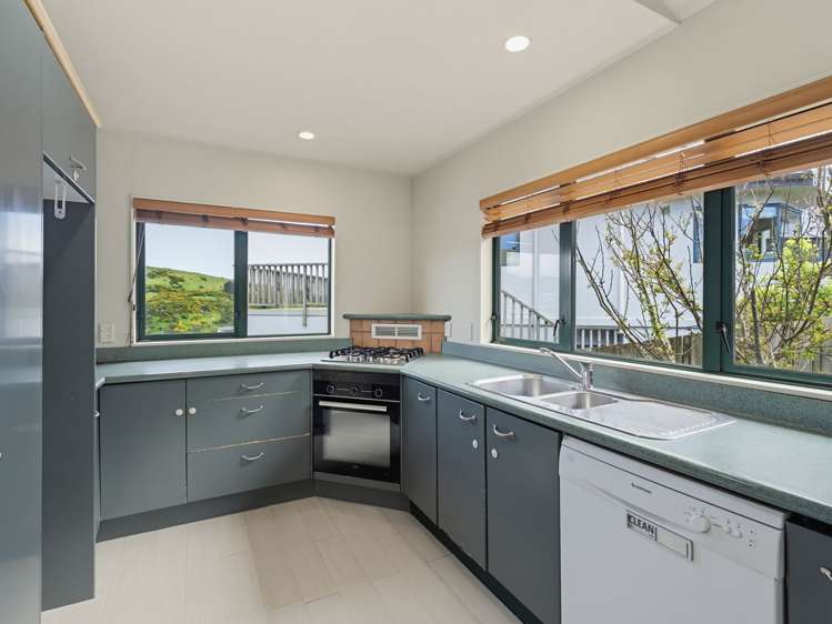 3 Nether Green Crescent Johnsonville_6