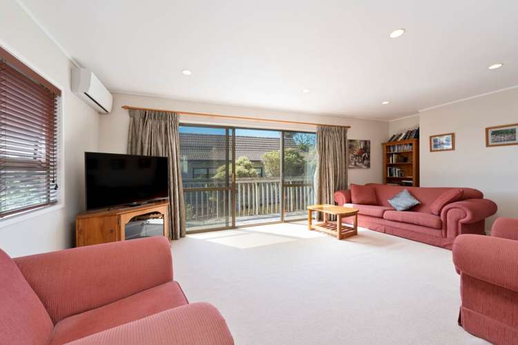 34 Catalina Crescent Forrest Hill_13