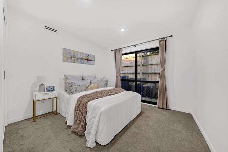 44D White Swan Road Mt Roskill_11