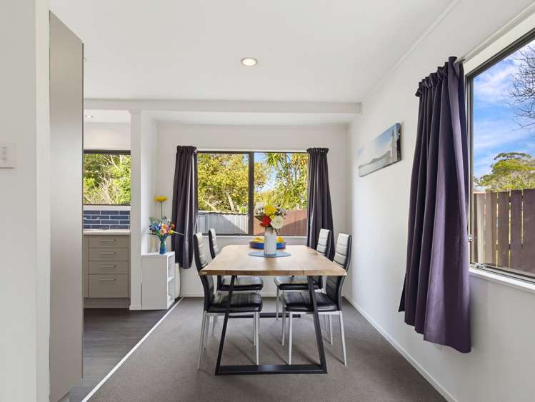 22a Bedford Street Te Atatu South_13