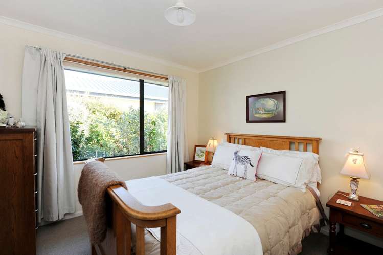 6 Sorrento Way The Wood_9